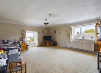 4 bed Pub