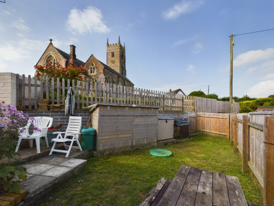 4 bed Pub