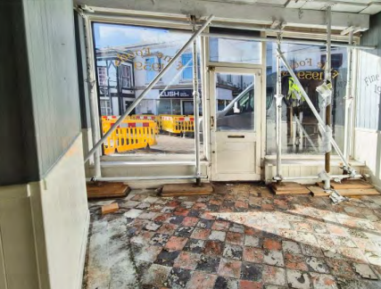 2 bed Commercial Property