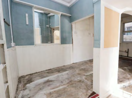 2 bed Commercial Property
