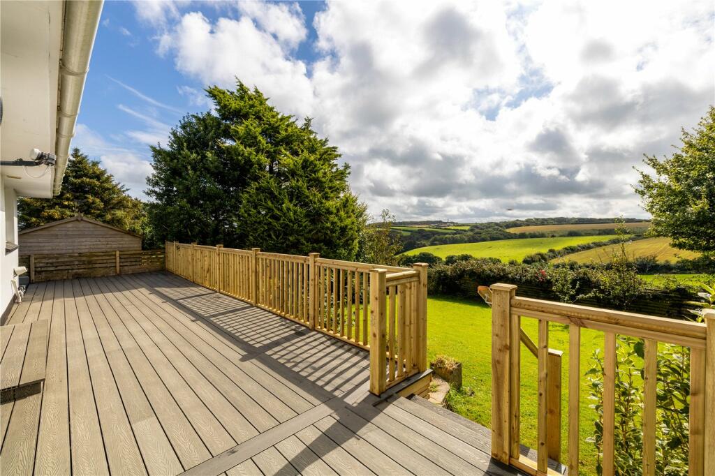 3 bed Detached Bungalow