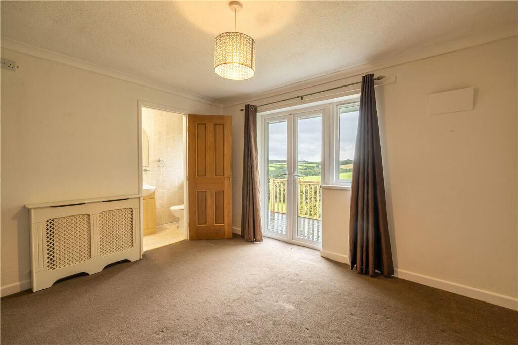 3 bed Detached Bungalow