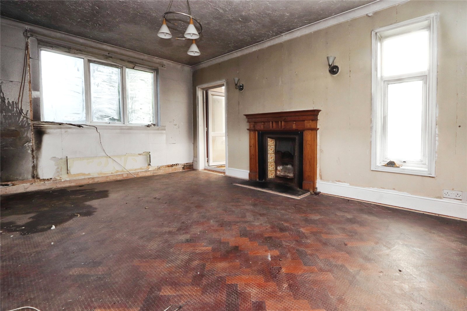 2 bed Detached Bungalow