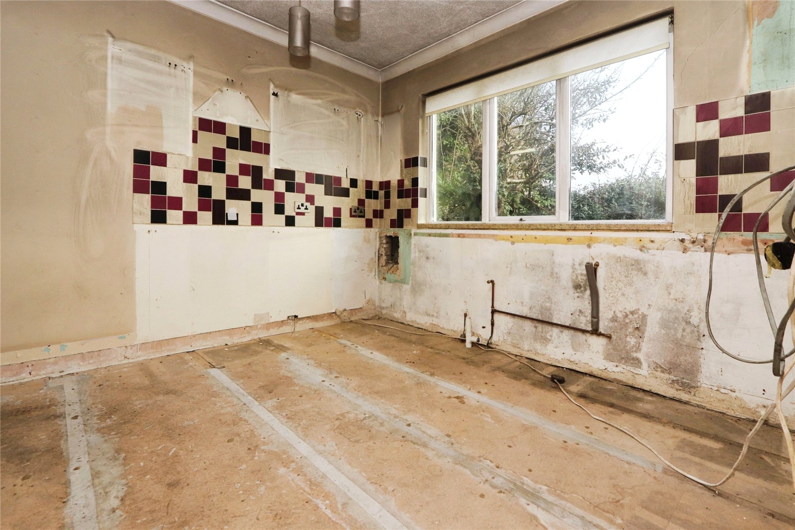 2 bed Detached Bungalow