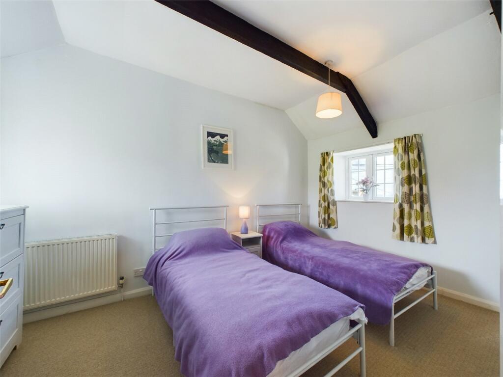 4 bed Detached
