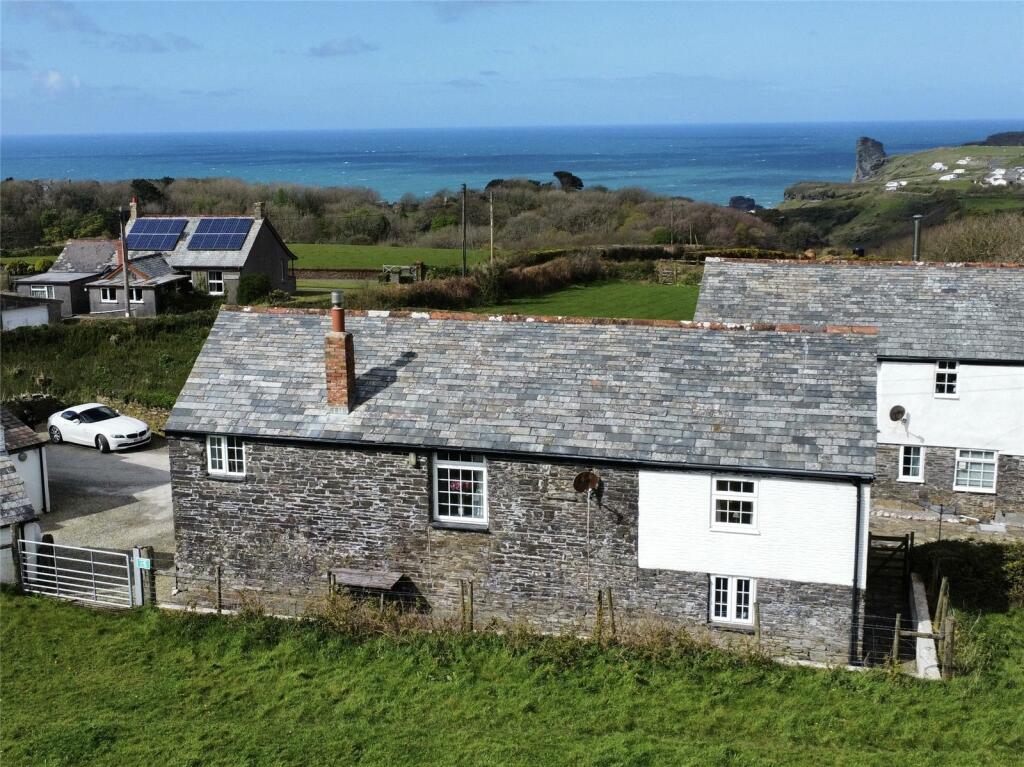 4 bed Detached
