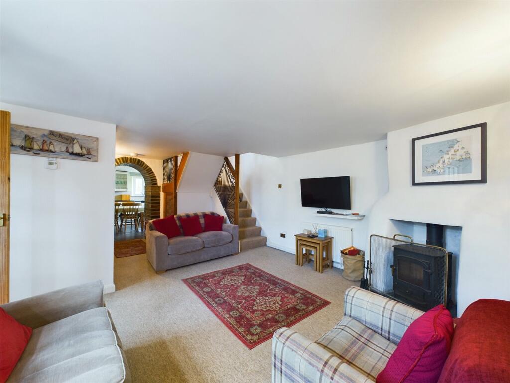 4 bed Detached
