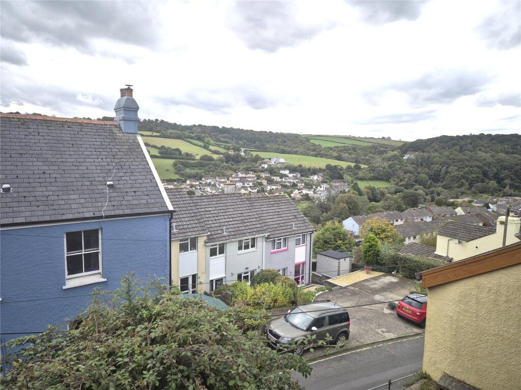 3 bed Terraced