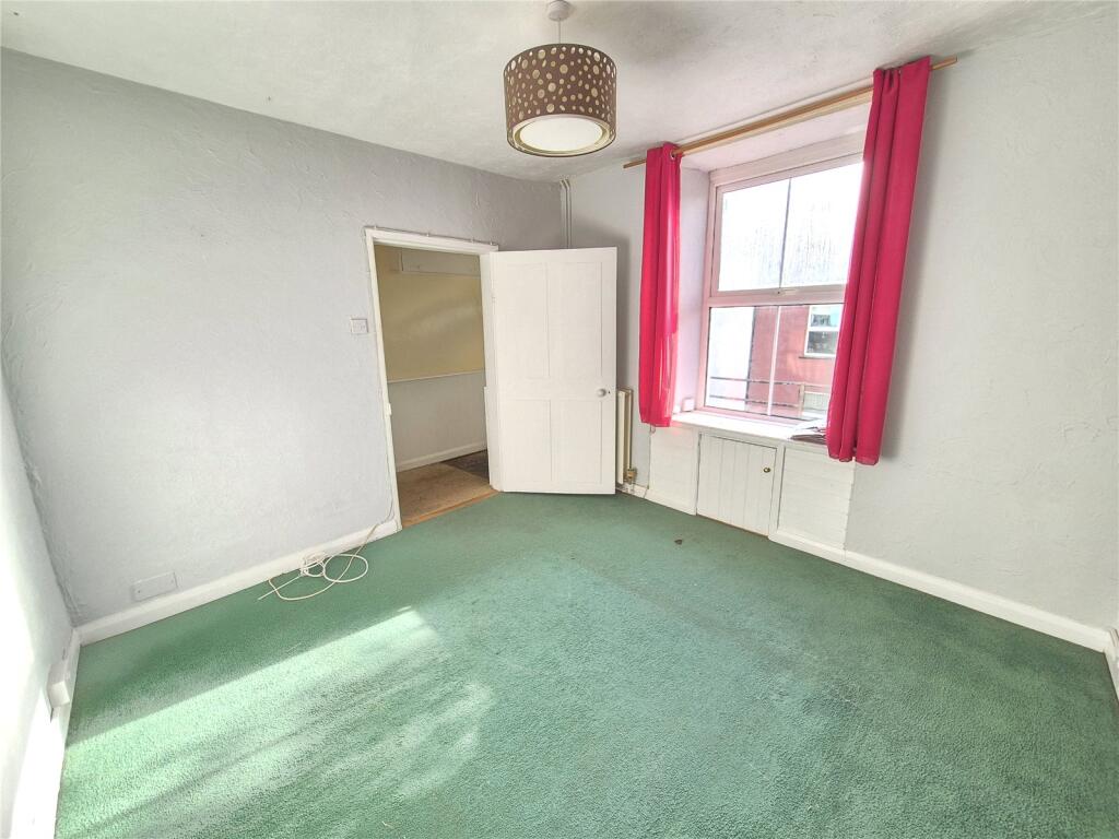 3 bed Terraced