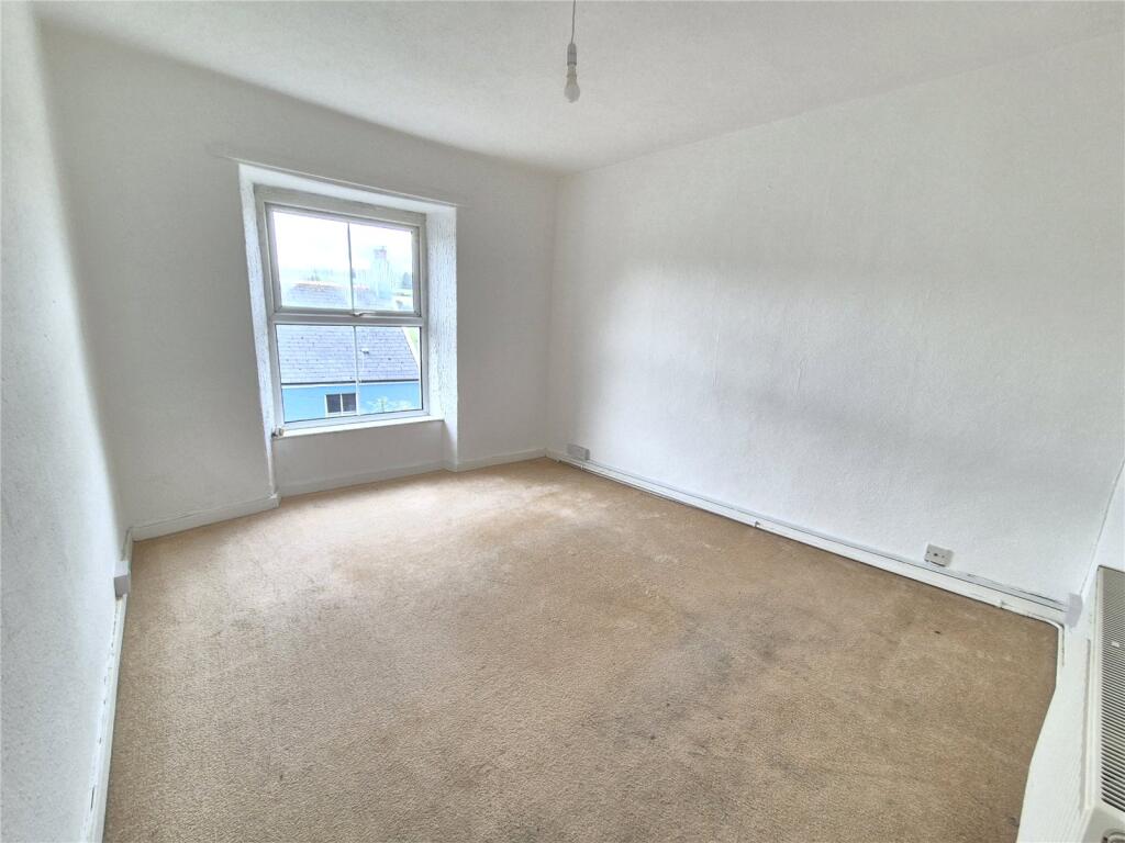 3 bed Terraced