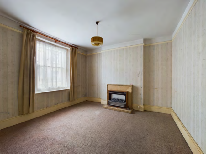 3 bed Terraced