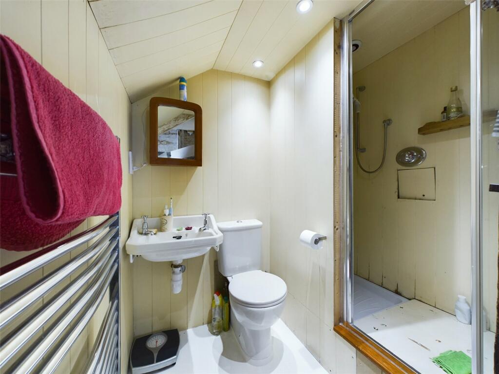 3 bed Character Property