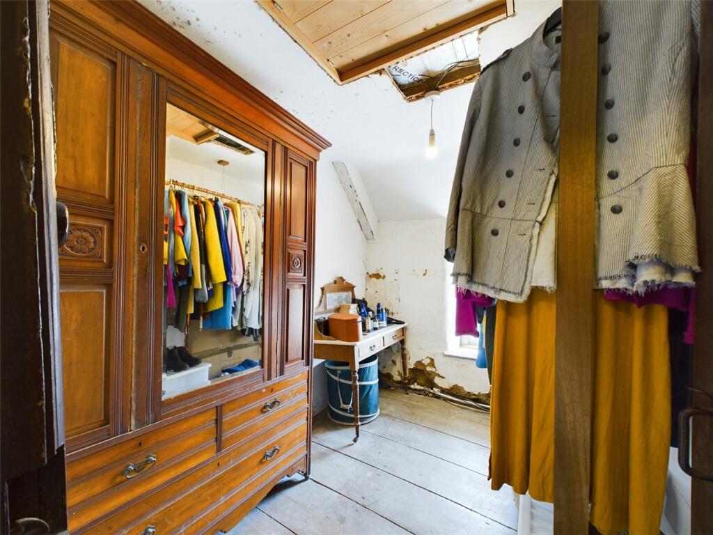 3 bed Character Property