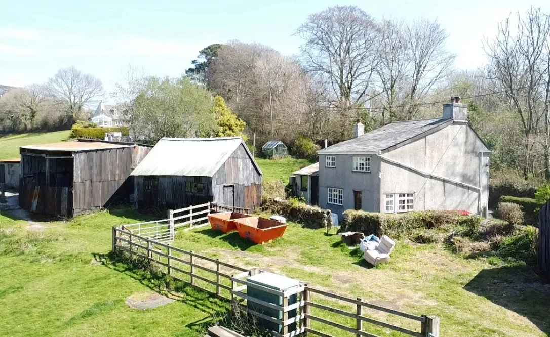 3 bed Character Property