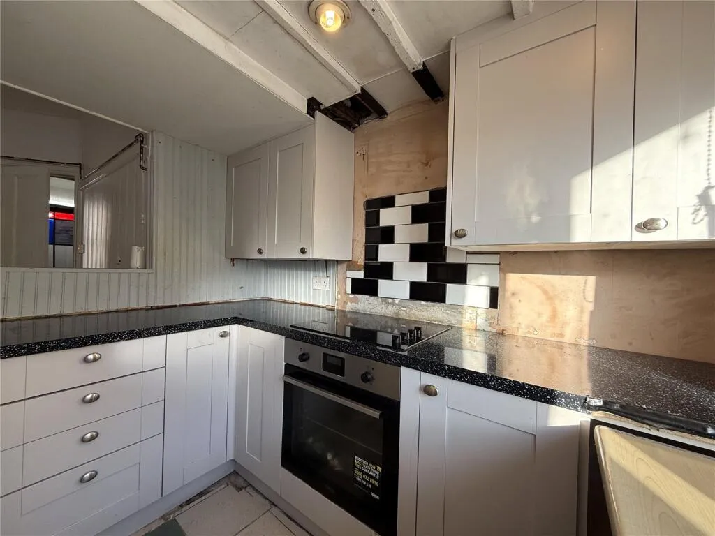 5 bed Terraced