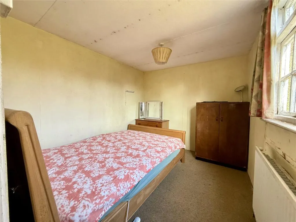 2 bed Detached Bungalow