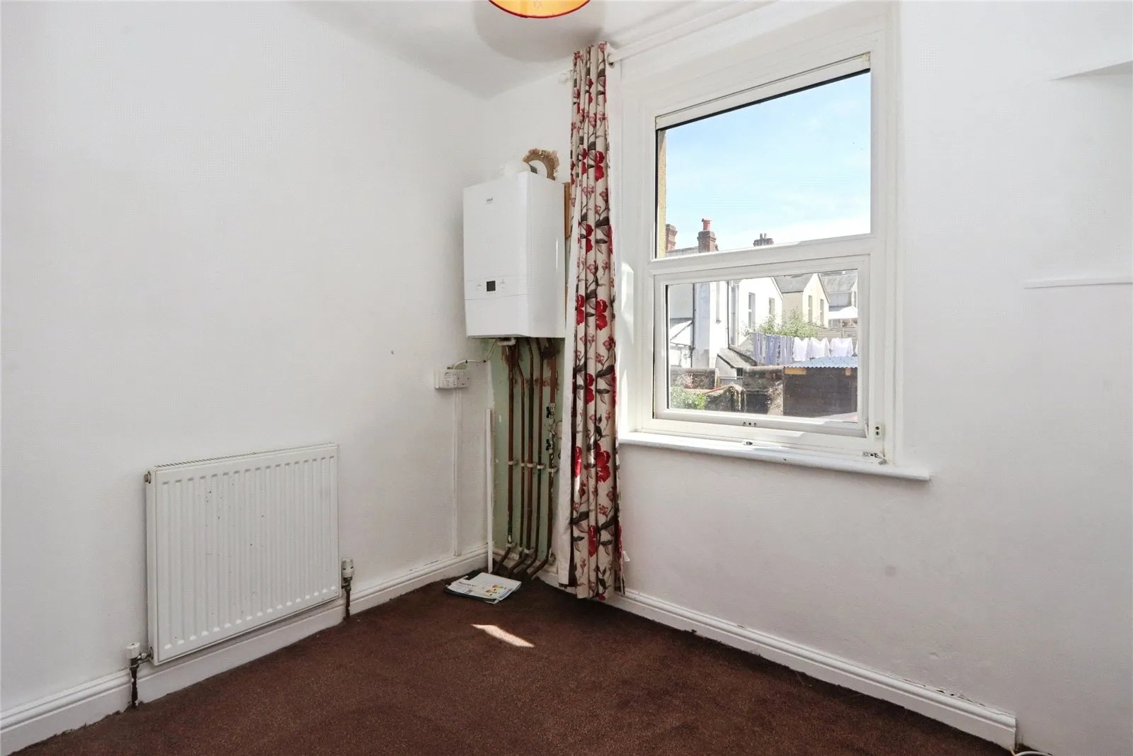 3 bed Terraced