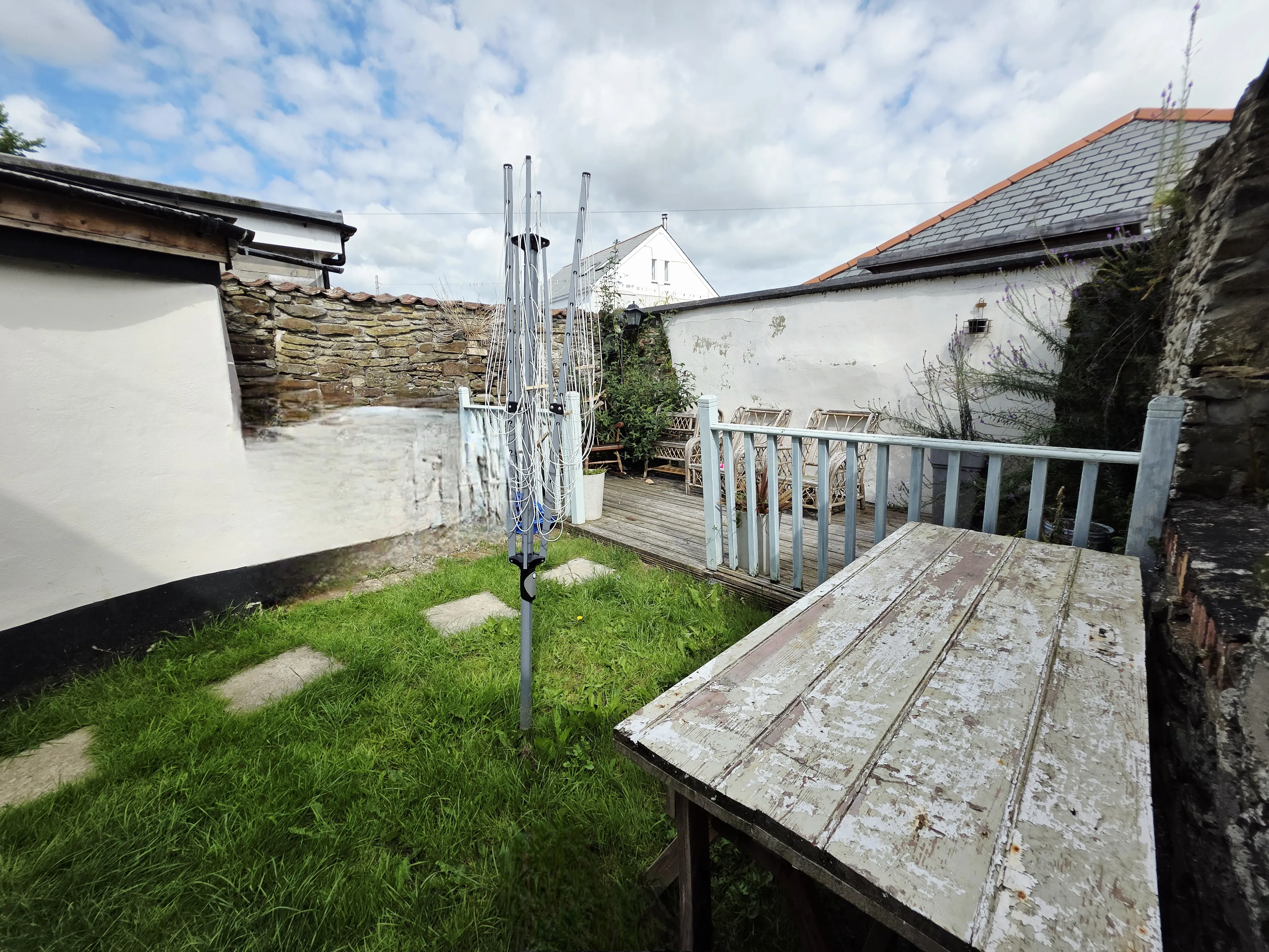 3 bed End of Terrace
