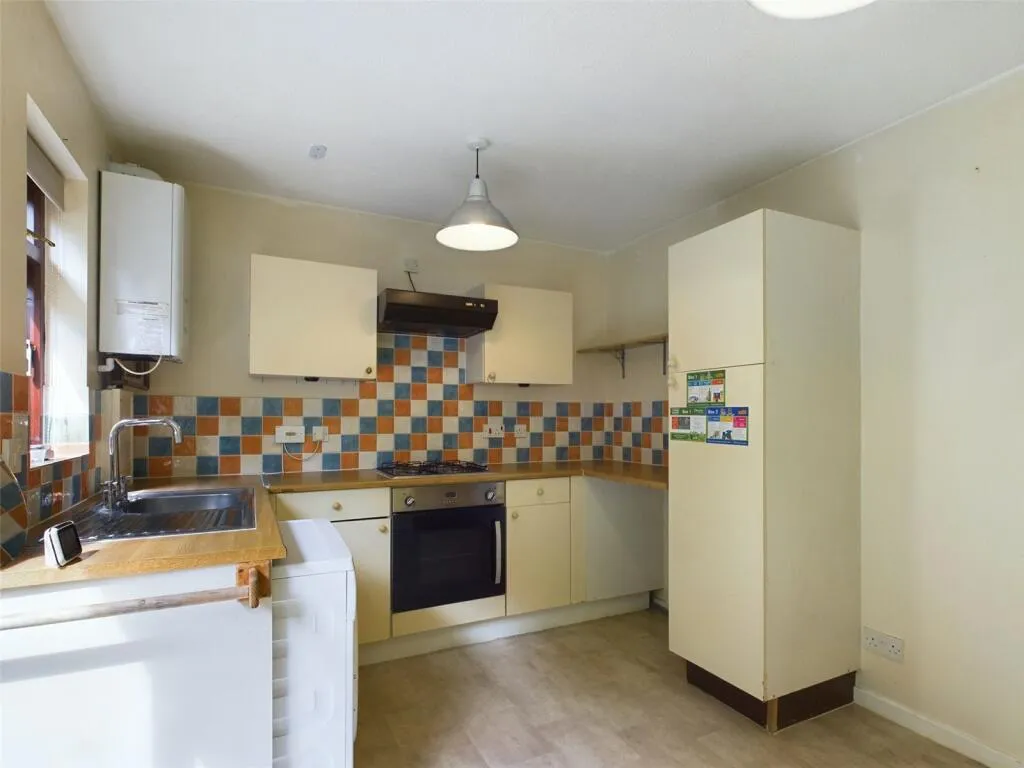 2 bed House