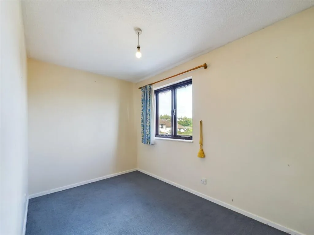 2 bed House