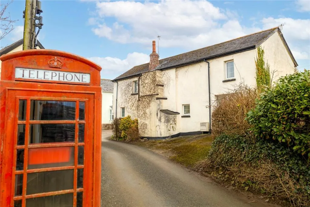 2 bed Detached