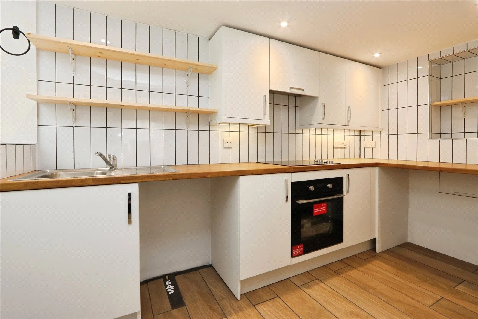 2 bed Character Property