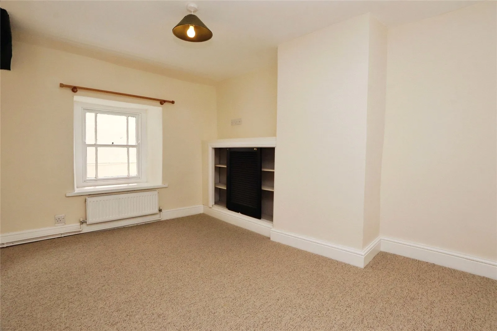 2 bed Character Property
