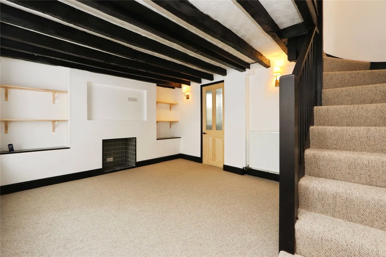 2 bed Character Property