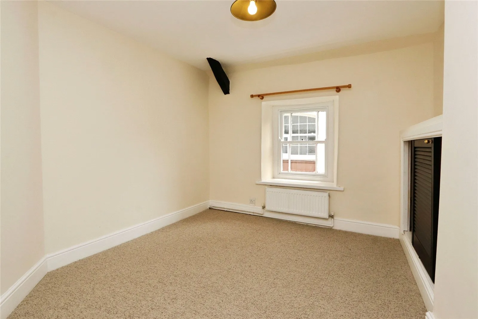 2 bed Character Property