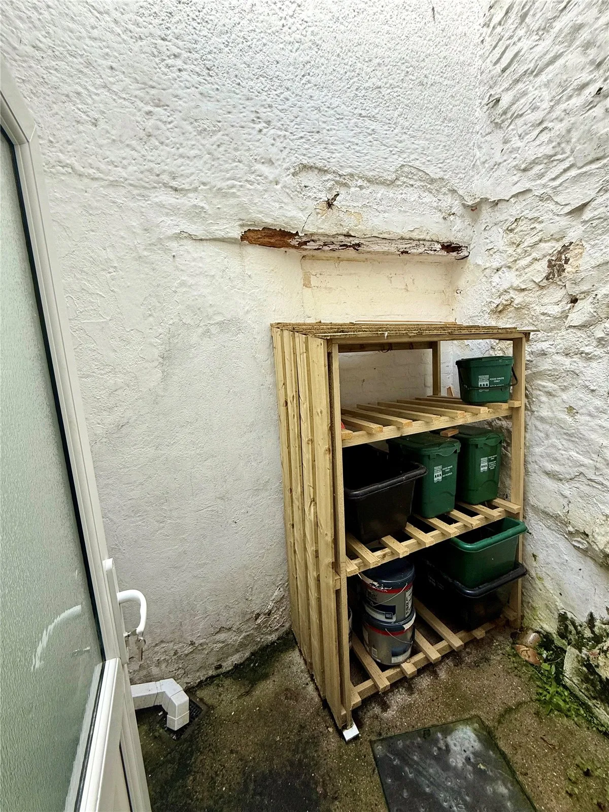 2 bed Character Property