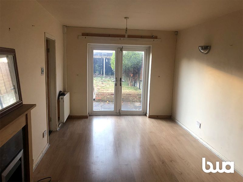 3 bedroom semi detached house in Walsall