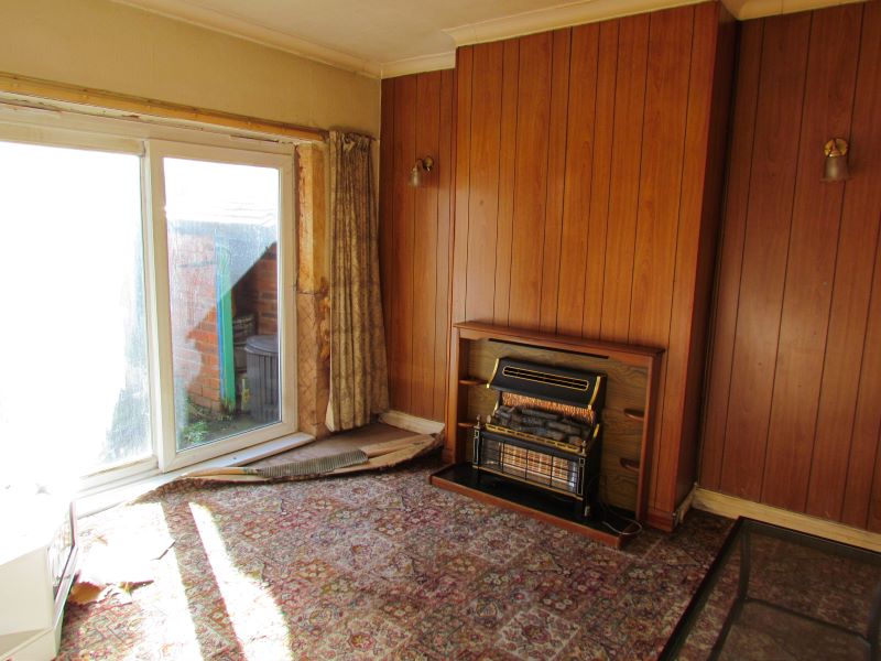 3 bedroom semi detached house in Walsall