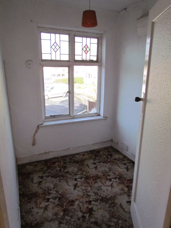3 bedroom semi detached house in Walsall