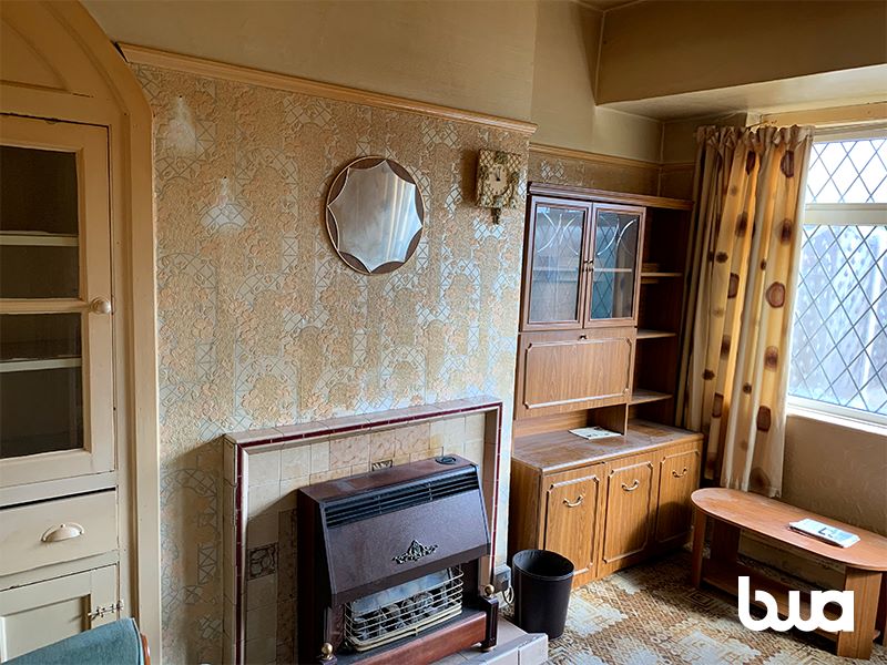 3 bedroom mid terraced house in Stourbridge