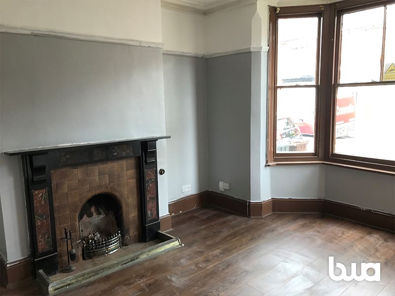 4 Bedroom Semi Detached Property in Wolverhampton