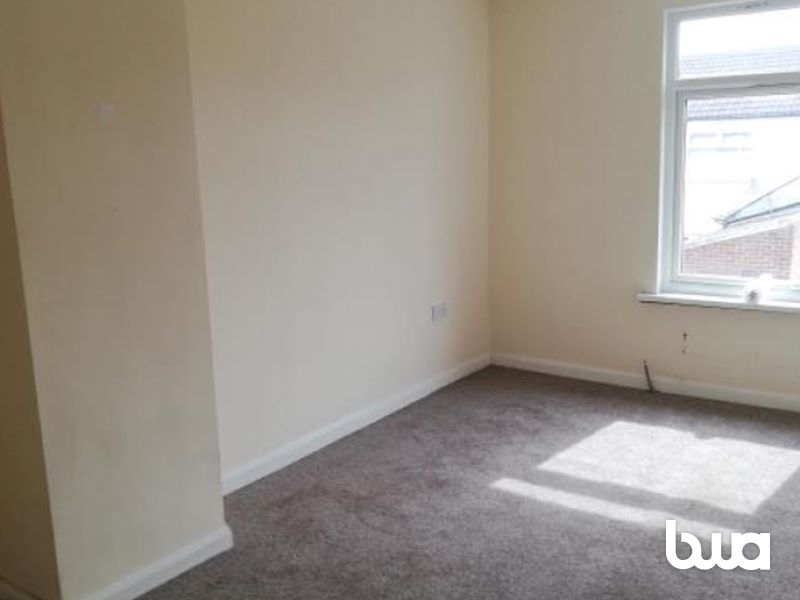 2 bedroom mid terraced house in County Durham