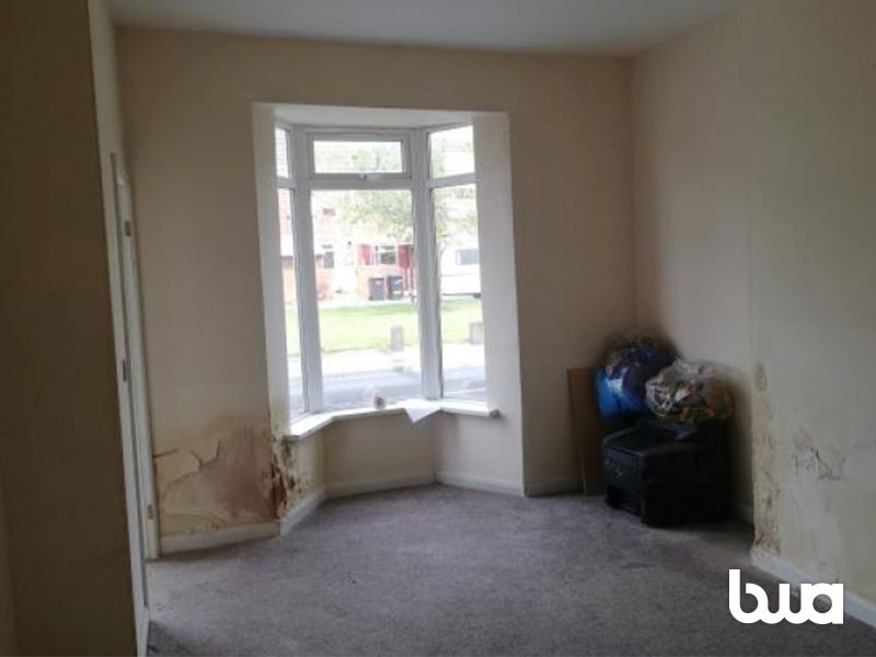 2 bedroom mid terraced house in County Durham