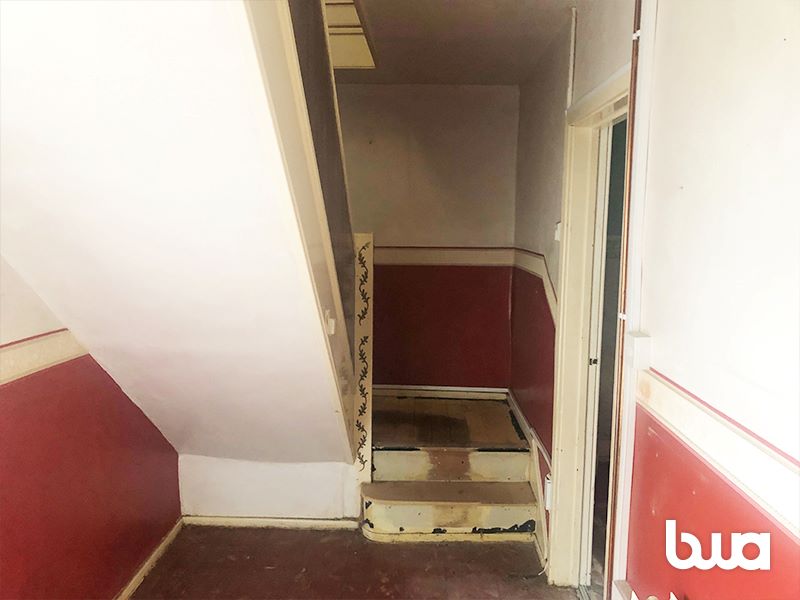 3 bedroom mid terraced house in Solihull