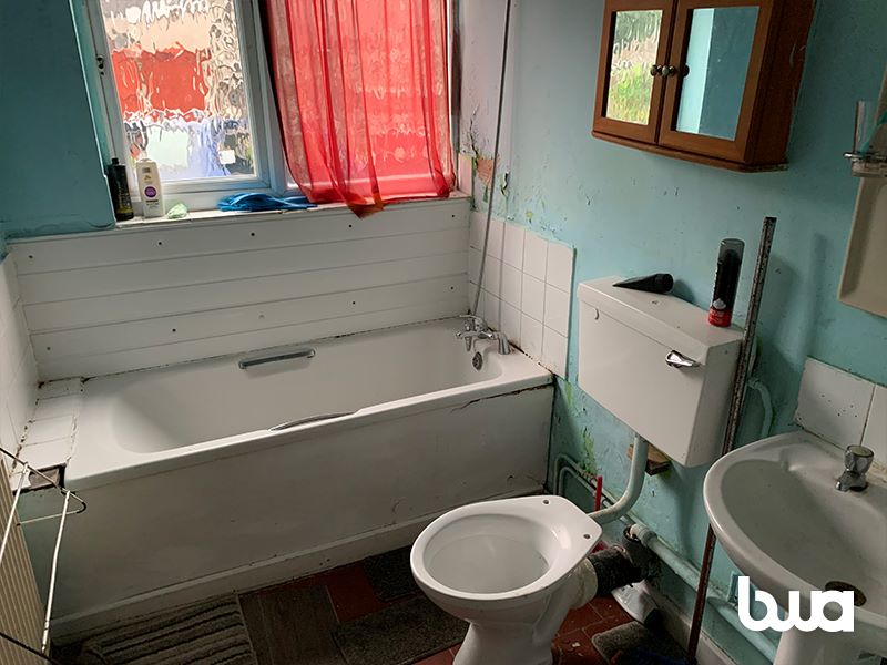 3 bedroom semi detached house in Wolverhampton 