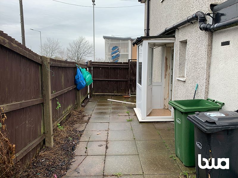 2 bedroom end terraced house in Dudley