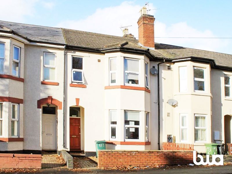 6 bedroom mid terraced HMO investment in Wolverhampton