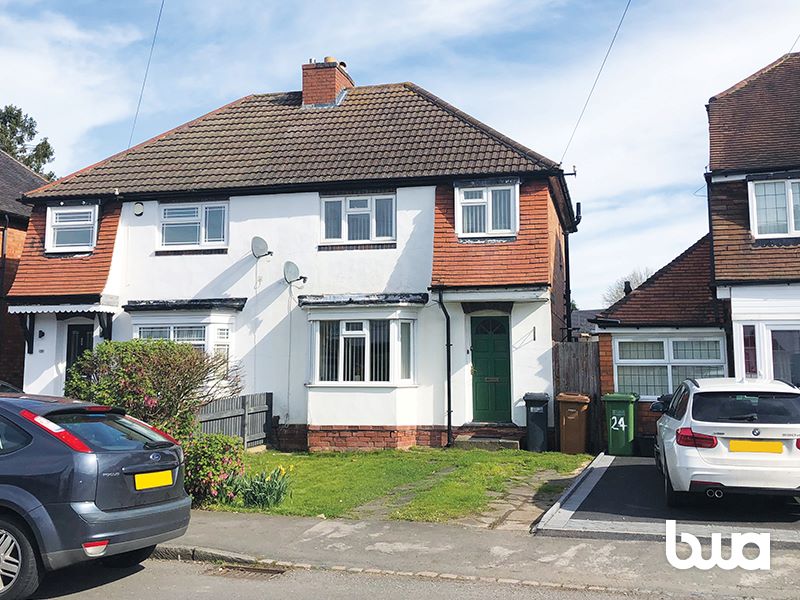 3 bedroom semi detached house in Solihull