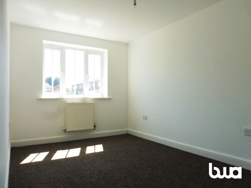 2 bedroom purpose built apartment in West Bromwich