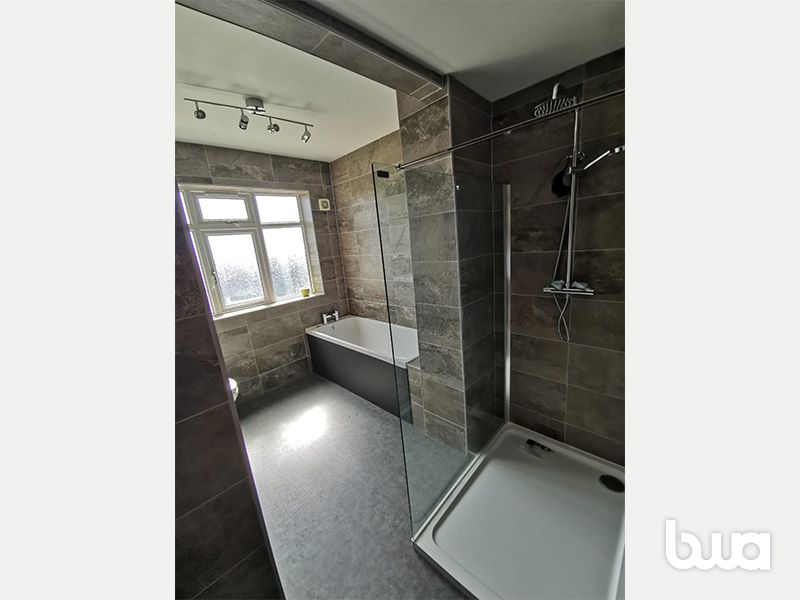 4 bedroom semi detached house in Sunderland
