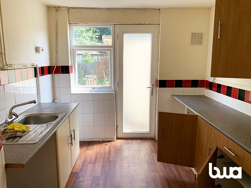 2 bedroom mid terraced house in Bartley Green