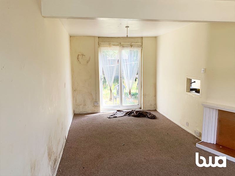 2 bedroom mid terraced house in Bartley Green