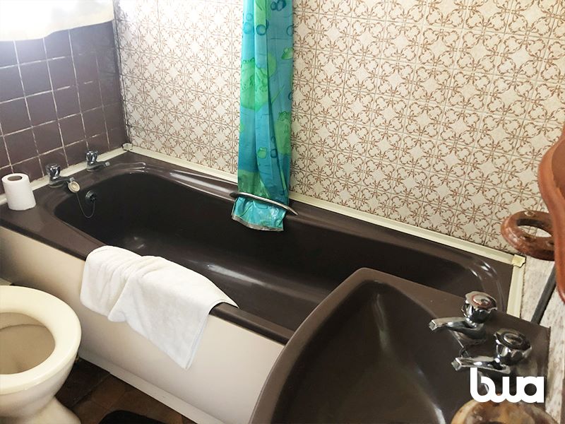 3 bedroom semi detached house in Bilston