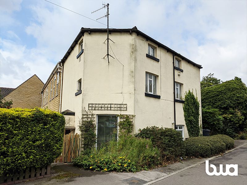 2 bedroom semi detached house in Sheffield