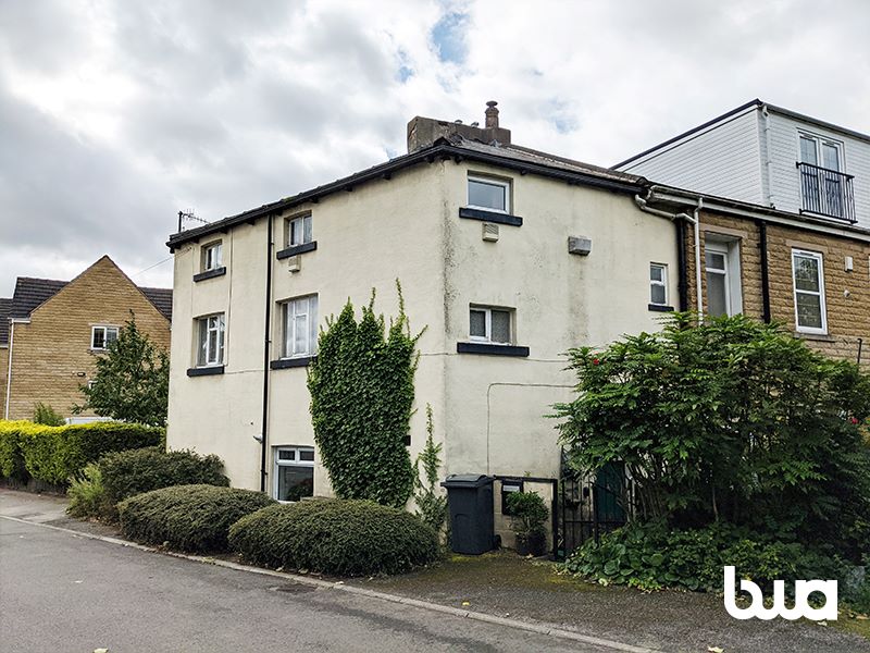 2 bedroom semi detached house in Sheffield