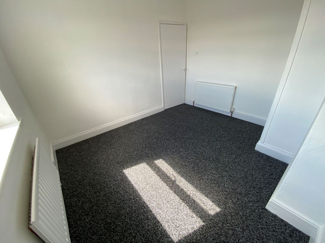 2 bedroom mid terraced house in County Durham